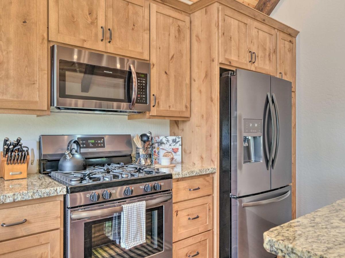 Luxury Retreat Custom Mi-Wuk Village Cabin! Exteriör bild